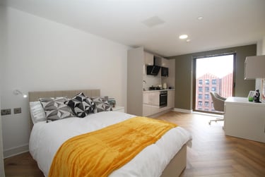 1 bed studio, Oldham Place, City Centre, Liverpool, L12AD - Image 4